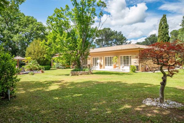 Vente Maison de luxe Aix-en-Provence 7 Pièces 290 m²
