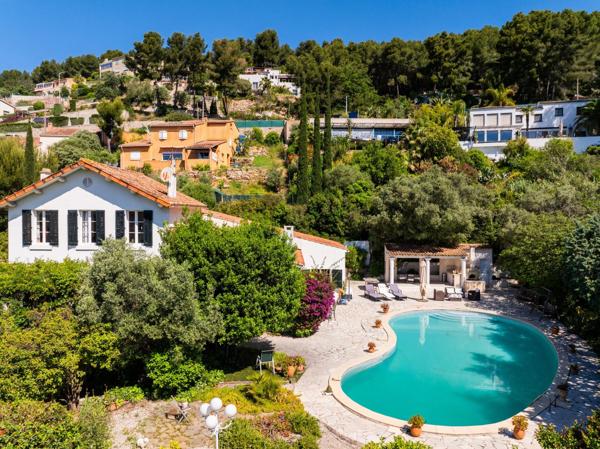 Vente Maison de luxe La Valette-du-Var 11 Pièces 326 m²