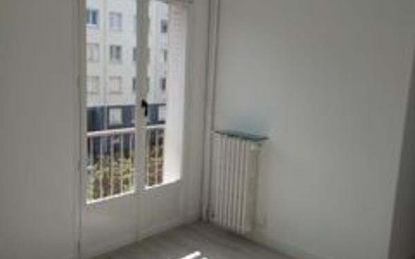 Appartement à vendre    2 pièces •  Blois