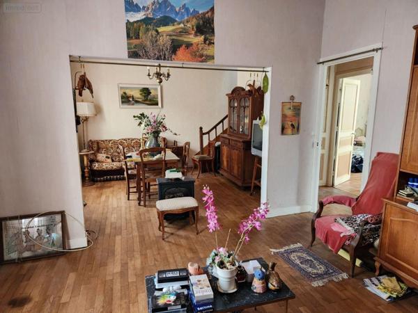 Maison de ville à vendre à La Flèche dans la Sarthe (72200), ref : 1232