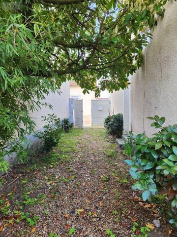 Maison de ville à vendre à La Flèche dans la Sarthe (72200), ref : 1232