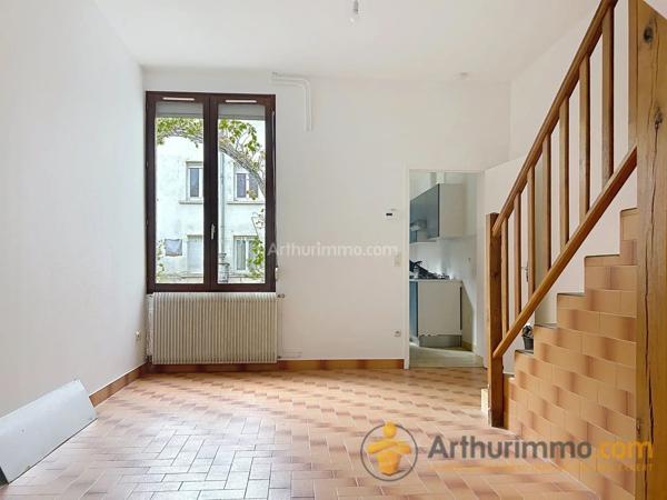 Location                                                      Appartement
                        
                     4 pièces                      77 m2                     à Reims