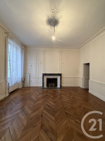 Maison à vendre  7 pièces - 264 m2 MOULINS - 03