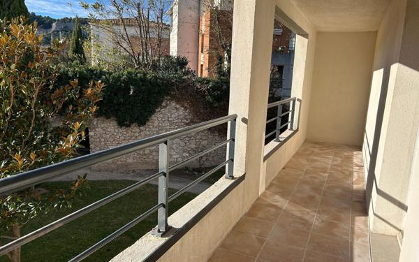 Appartement à louer    2 pièces •  Cavaillon