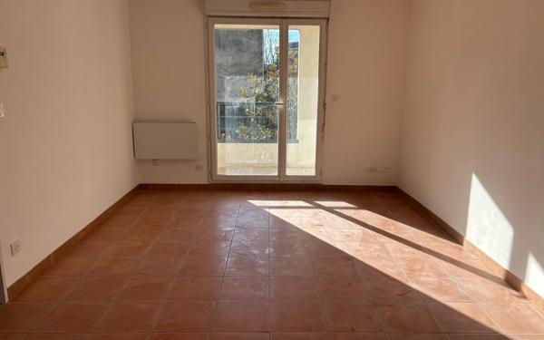 Appartement à louer    2 pièces •  Cavaillon