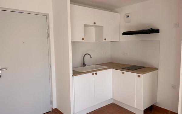 Appartement à louer    2 pièces •  Cavaillon