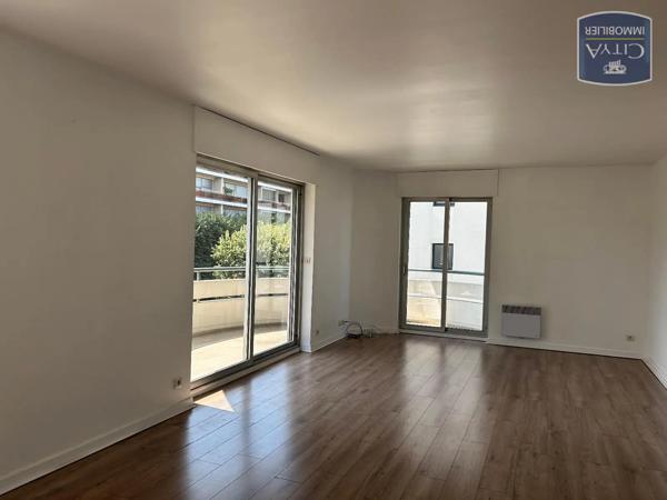 Appartement à louer 3 pièces 83.65m² Chambéry (73000)