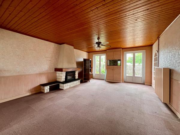 Maison de plain Pied Proche Commodités- 4 Chambres possibles Actuellement 2