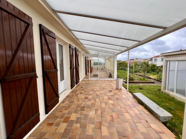 Maison de plain Pied Proche Commodités- 4 Chambres possibles Actuellement 2