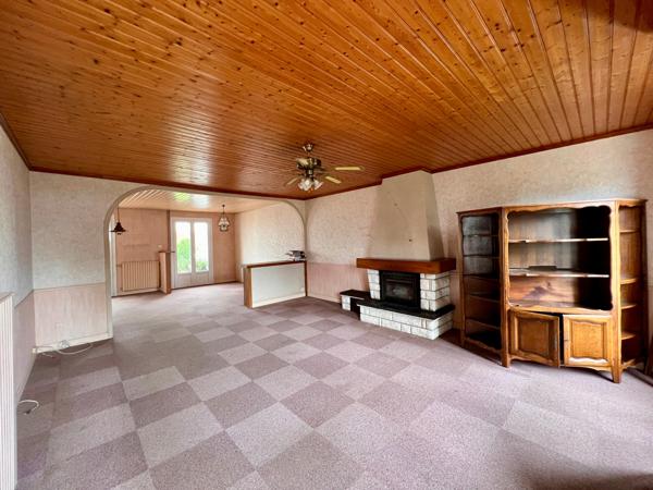 Maison de plain Pied Proche Commodités- 4 Chambres possibles Actuellement 2