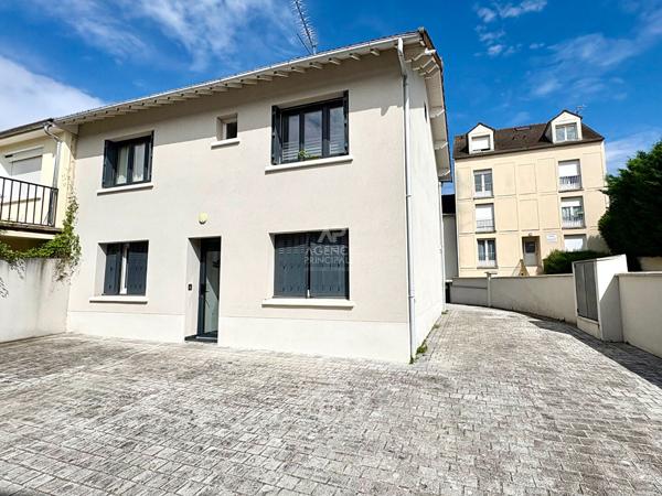 Appartement Conflans Sainte Honorine 3 pièce(s) 45m2 Loyer 980 €/mois charges comprises **  - Référence  8184