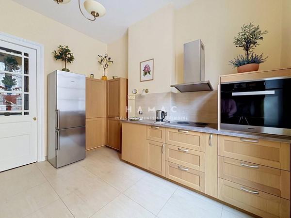 T3 DE CHARME – 83M² AVEC ASCENSEUR – SECTEUR AINAY / CARNOT - EMPLACEMENT EXCEPTIONNEL