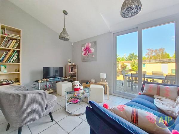 Maison à vendre La Roche Sur Yon - 4 pièces, 96m² avec 3 chambre(s) à 233 200€ - AJP Immobilier La Roche-sur-Yon