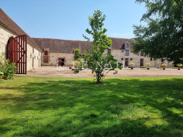 Ferme - manoir du 17e siècle dans l'Orne