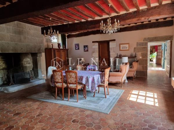 Ferme - manoir du 17e siècle dans l'Orne