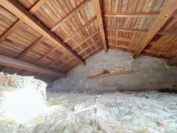 La Chapelle-Agnon (63590) Viager occupé par Monsieur 75 ans et Madame 73 ans - Jolie maison rénovée avec jardin et garage