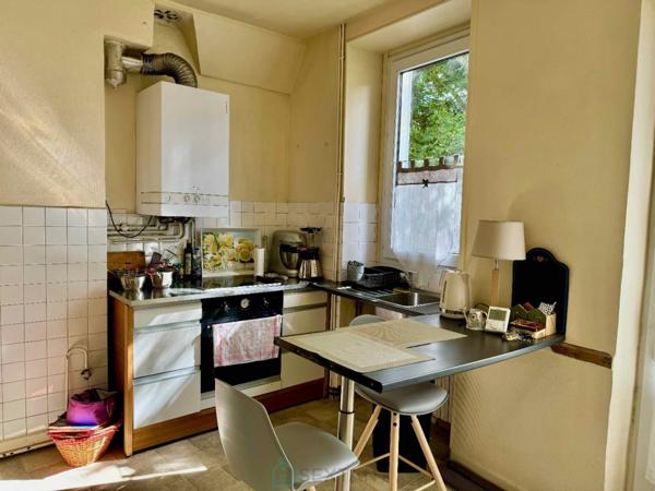 Maison de ville avec cour