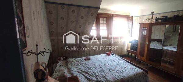 Maison de ville sur Frévent  environ 120m² , 4 chambres à l'étage toiture récente. Une belle opportunité au cœur de Frévent