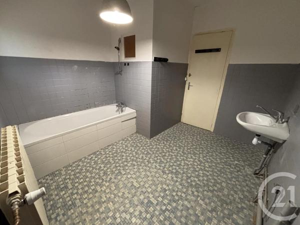 Maison à vendre  5 pièces - 120 m 2   ETIVAL CLAIREFONTAINE  - 88