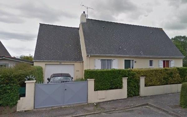 Maison à vendre    2 pièces • 89,88 m2 Carhaix-Plouguer