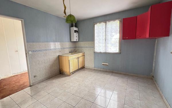 Maison à vendre    2 pièces • 89,88 m2 Carhaix-Plouguer