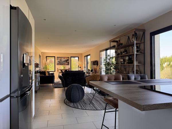 À vendre - Maison contemporaine, 5 pièces située à Honfleur (14600)