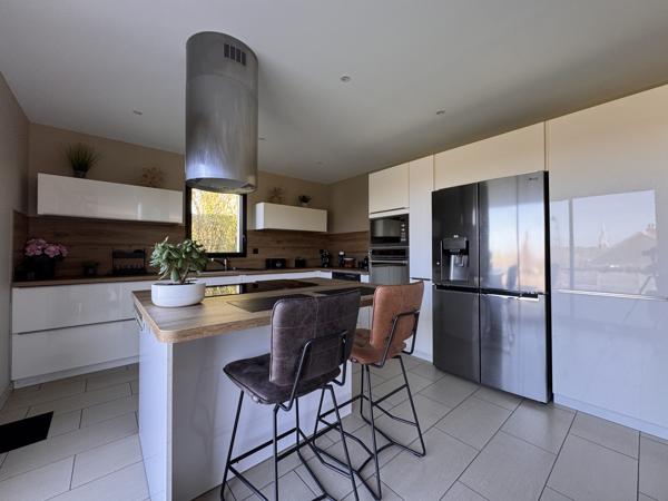 À vendre - Maison contemporaine, 5 pièces située à Honfleur (14600)