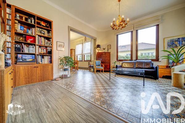 Maison à vendre 10 pièces 212 m² Montigny-lès-Metz