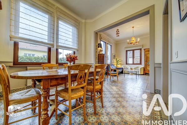 Maison à vendre 10 pièces 212 m² Montigny-lès-Metz