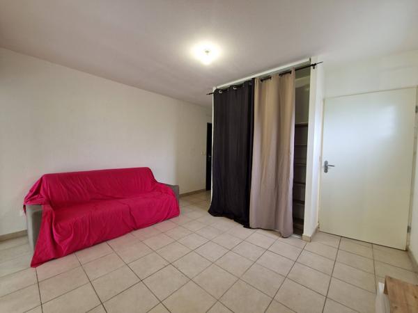 Petit-Bourg (97170) À VENDRE – Studio Meublé en Rez-de-Chaussée – Idéal Investisseur ou Primo-accédant