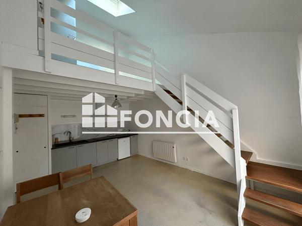 Location Studio 29.34 m² - 59 RUE BOURBON Charleville Mezieres 08000