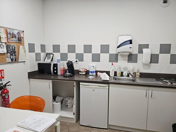 Local commercial Carmaux 100 m²