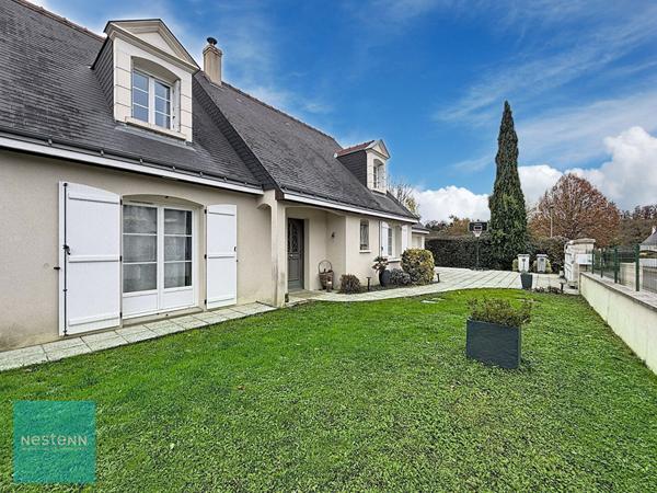 Amboise maison en parfait état, 180m², 5 chambres.