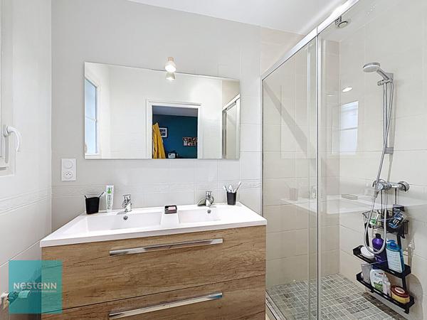 Amboise maison en parfait état, 180m², 5 chambres.