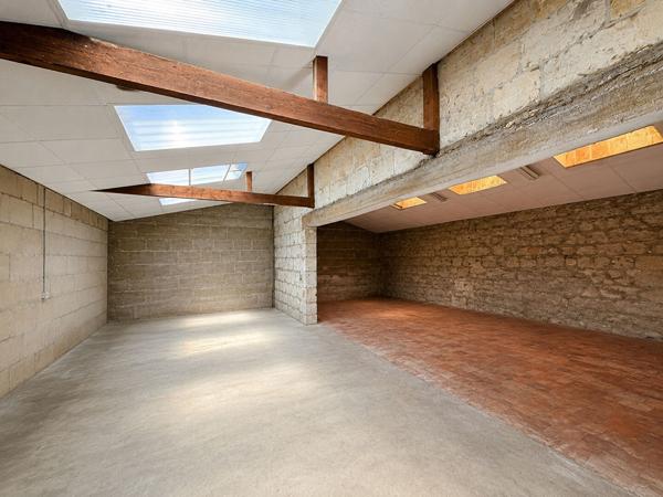 Maison en pierres 3 chambres - piscine creusée chauffée - Saint Lambert des levées