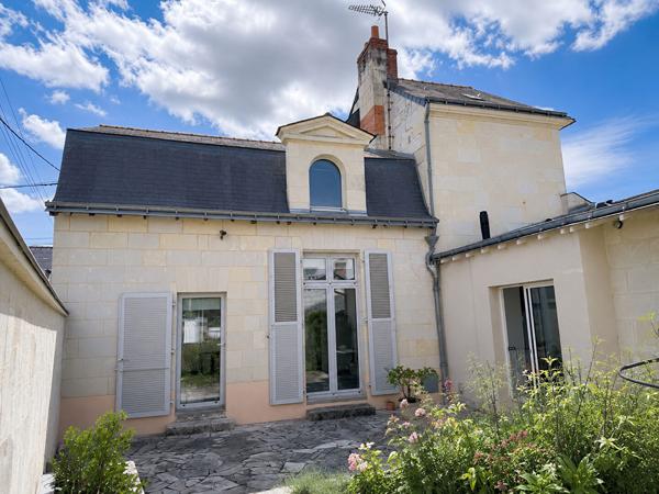 Maison en pierres 3 chambres - piscine creusée chauffée - Saint Lambert des levées