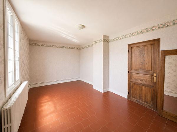 Maison en pierres 3 chambres - piscine creusée chauffée - Saint Lambert des levées