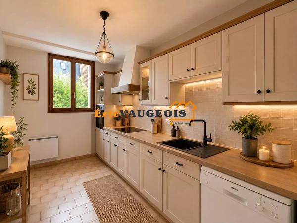 Vente                                                      Appartement
                        
                     2 pièces                      54 m2                     à Coulommiers