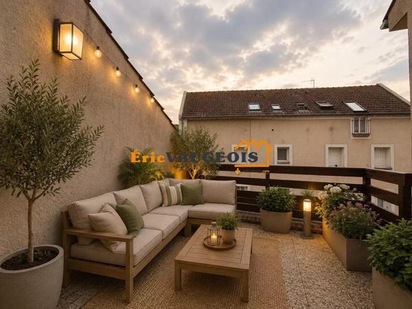 Vente                                                      Appartement
                        
                     2 pièces                      54 m2                     à Coulommiers
