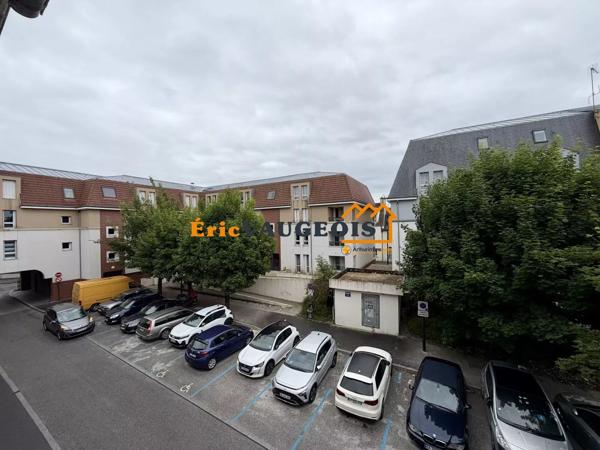 Vente                                                      Appartement
                        
                     2 pièces                      54 m2                     à Coulommiers