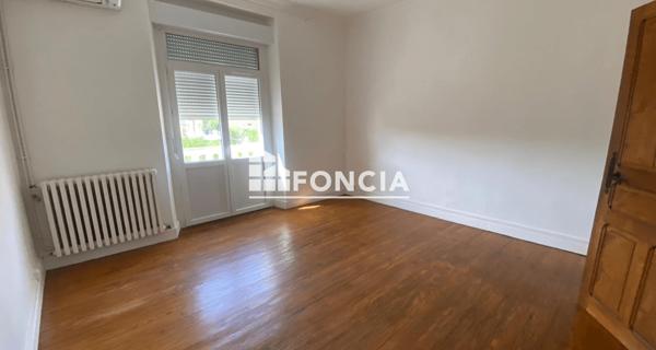 Location Appartement 4 pièces 92.99 m² - Saint-gaudens 31800