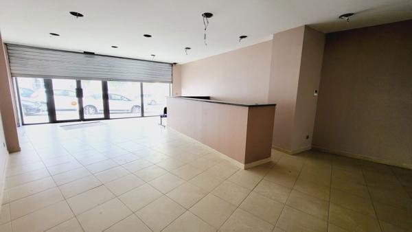 LOCAL QUARTIER 4 CHEMINS 200M² - CARCASSONNE