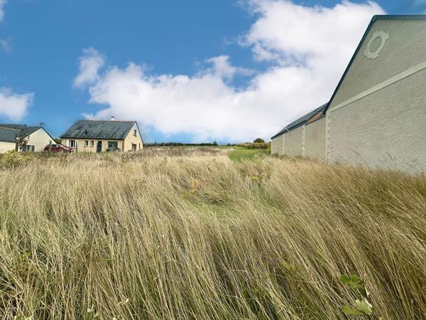 Beau terrain constructible d'environ 934 m² à vendre à Saint-Paterne-Racan (37370)