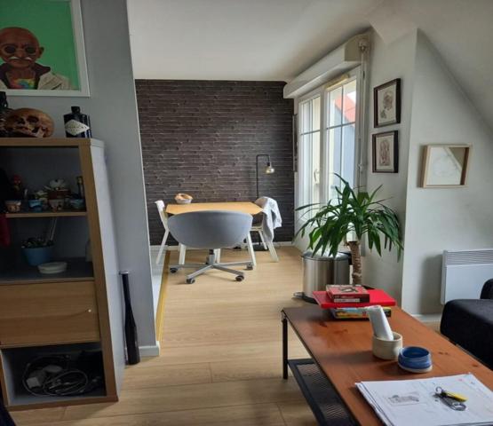 A LOUER : T1 à LILLE • VAUBAN - PALAIS RAMEAU • 655 € CC • Réf. 56-001