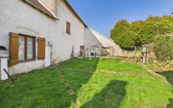 Maison à vendre    4 pièces •  Confracourt