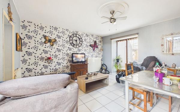 Maison à vendre    4 pièces •  Confracourt