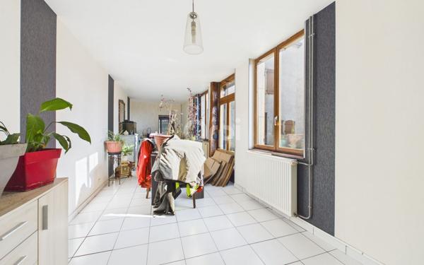 Maison à vendre    4 pièces •  Confracourt