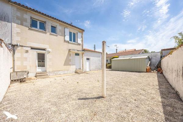 Maison 153 700 € Mauzé-sur-le-Mignon 5 p 75 m² DPE E