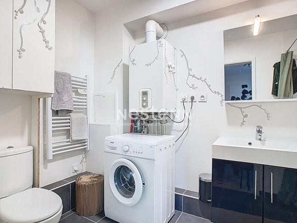 ISSY-LES-MOULINEAUX - ILE SAINT GERMAIN - Appartement 1 pièce(s) 29.04 m2 avec balcon et place de parking