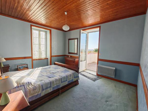 Maison à Royan, 17200 - 8 pièces 210m²